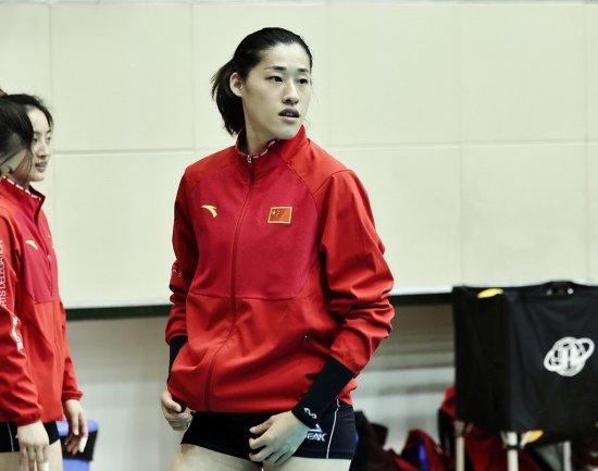 郎平最后时刻放弃里约功臣 中国女排奥运名单有何玄机？