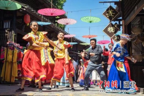 <em>三峡人家</em>推出惠民旅游年票回馈游客