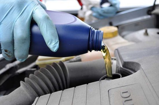 汽车机油<em>有哪些型号</em>？冬季用机油和夏季有什么区别？