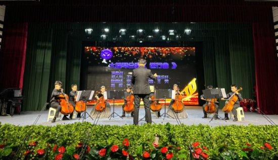 北京十九<em>中</em>附属实验小学举行巴扬室内专场音乐会