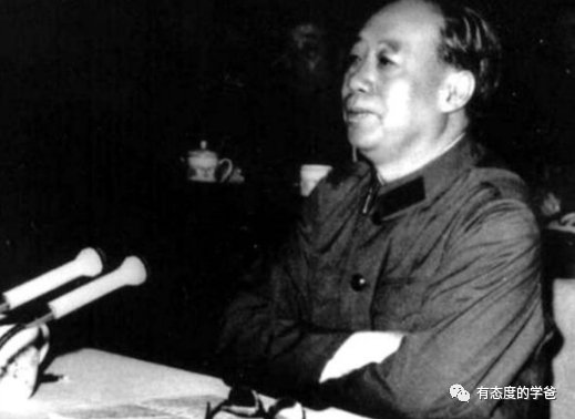 1977年叶帅推荐邓公复出，汪东兴投了反对票，并说：他就那...