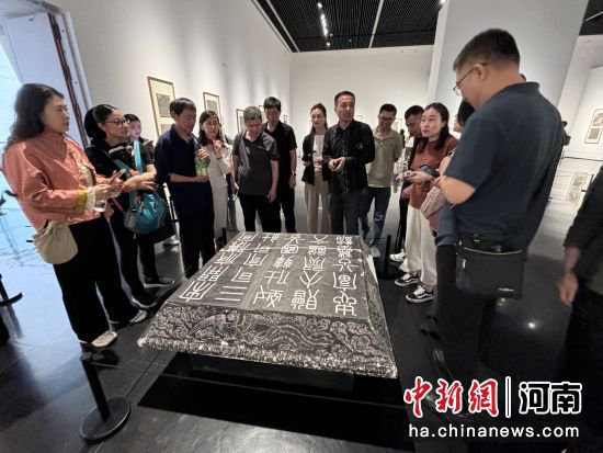 全国第十三届<em>书法</em>篆刻展览在豫展出逾300件作品