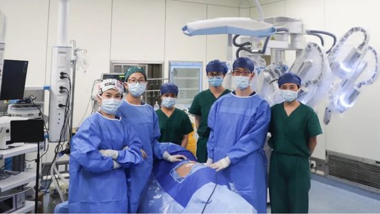 <em>从上海到</em>海上，上海长海医院成功实施5G超远程机器人手术