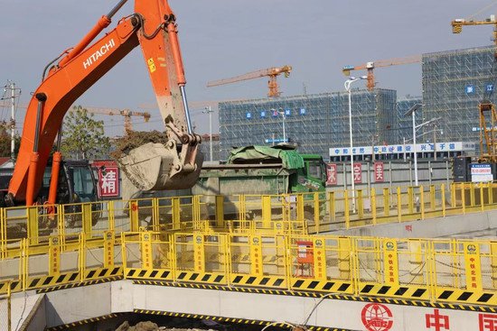 <em>嘉善</em>至西塘市域铁路SG2标项目基坑正式开挖