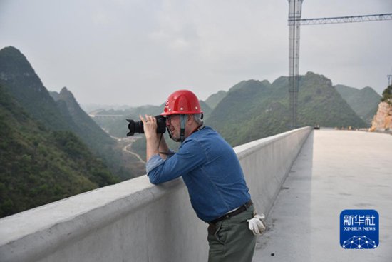 一位法国摄影师眼中的“<em>中国</em>桥梁之魅”
