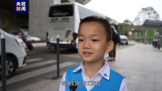 “我想交些法国朋友”——中国童声合唱团赴法交流 体验法国音乐...