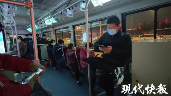 公交专用道能否变公交优先道？南京实际已经是“公交优先道”