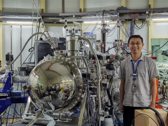 国内首台！上海工程师研制出纳米级装置，让中国科学家不必赴...