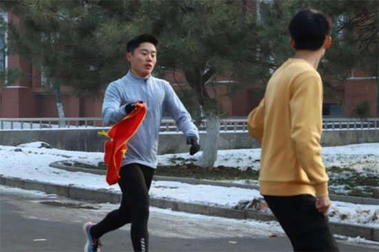 山东职业学院成功举办“庆元旦，激扬青春，接力赛跑”活动