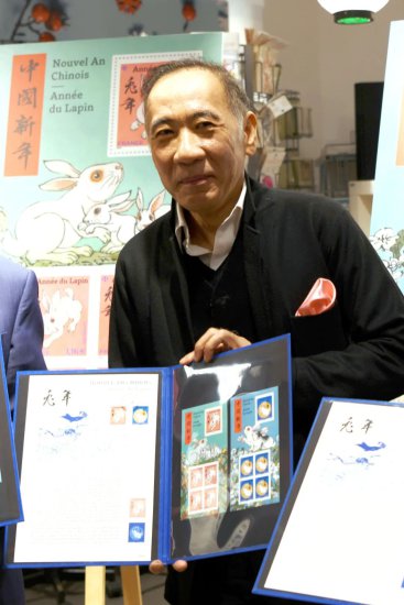 法国邮票如何体现<em>中国传统</em>生肖艺术？——专访知名法籍华裔画家...