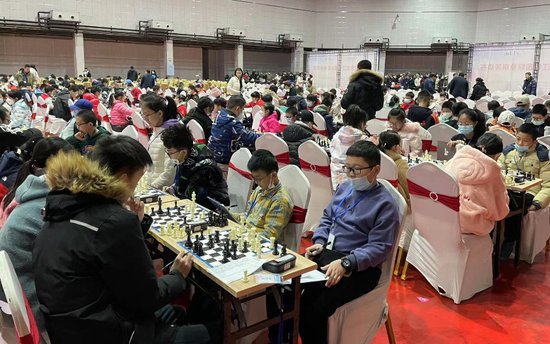 2023黑龙江省国际<em>象棋</em>等级赛竞赛在哈尔滨世界<em>欢乐</em>城举办