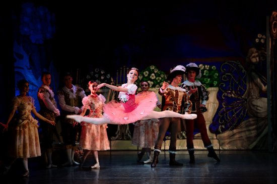 古典芭蕾舞剧《睡美人》在舞蹈节惊艳亮相