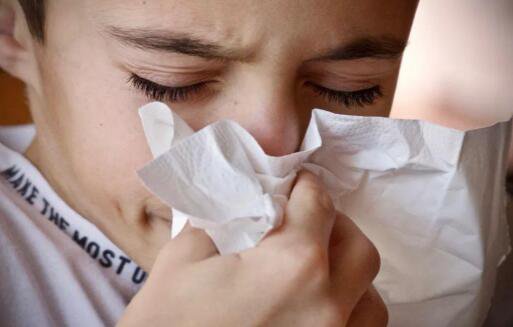 柳叶刀研究称感冒对身体伤害是持久<em>的 症状</em>消后病毒犹存