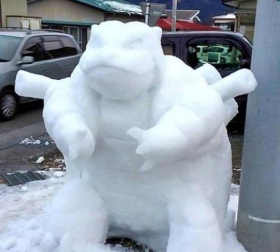 又到了堆雪人的季节，但是这样的二次元雪人，你能堆出来吗？