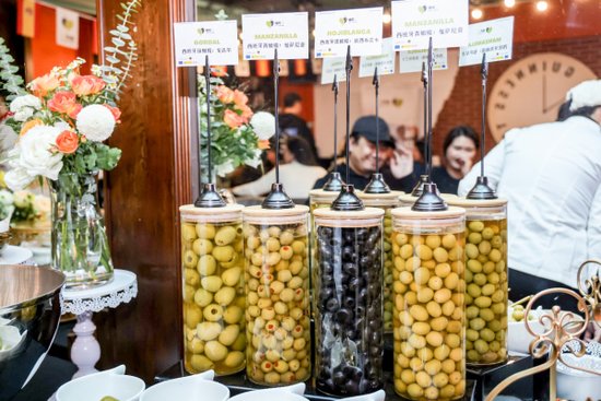 中式融合菜肴创新盛事：西班牙橄榄 “关键意见消费者（KOC）...