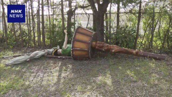 <em>日本</em>一游乐场突发事故：近3米长装饰物从运行中的海盗船掉落...