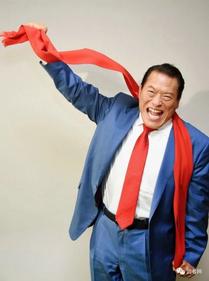日本传奇摔跤手安东尼奥·<em>猪木</em>去世，享年79岁