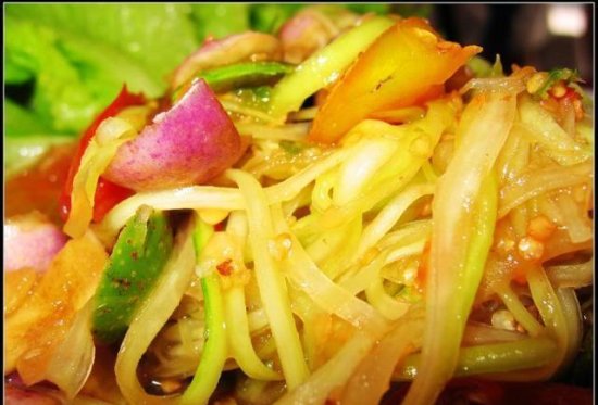 缅甸老挝一家亲——沙拉、木瓜也挺配