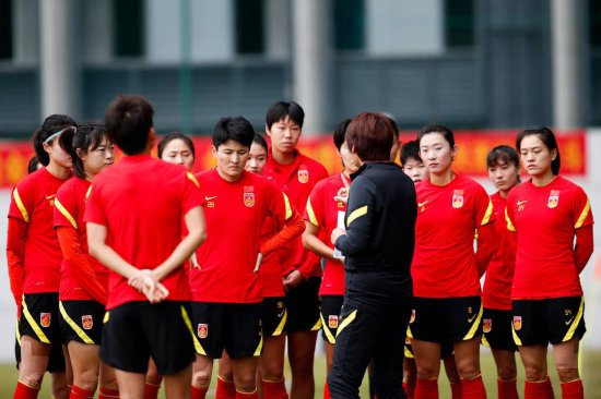 中国女足西班牙拉练4战全部完成，有“差距”也有“新希望”