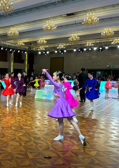 “歌瑞亚杯” 2023中国·江汉平原体育舞蹈公开赛在潜江举行