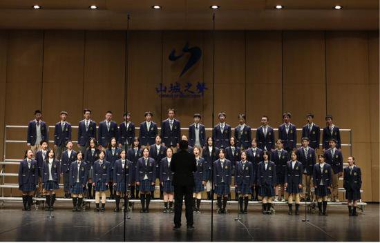 重庆市第一实验中学校一实少年合唱团获评重庆市<em>普通</em>高中优秀...