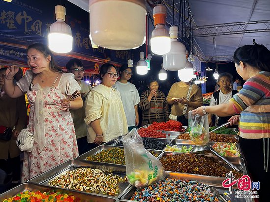 自贡荣县中秋国庆系列活动群众满意度高 推动经济明显回升