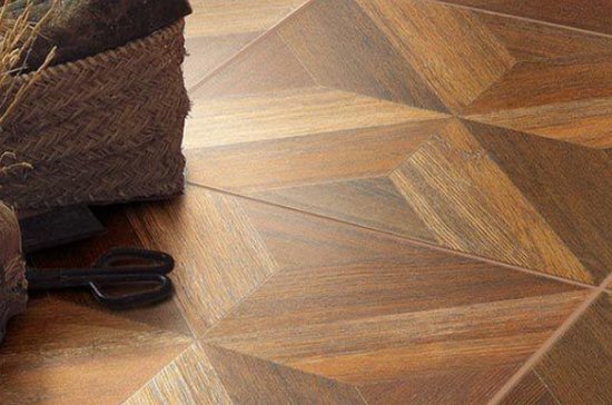 比瓷砖漂亮，比木<em>地板好</em>打理！装修用木纹砖才是最机智的