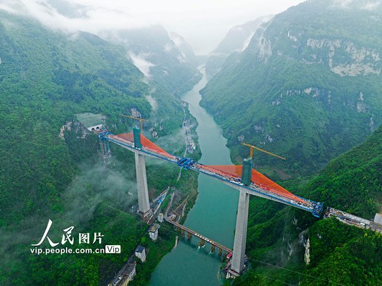 重庆<em>彭水</em>：磨寨乌江特大桥建设进入冲刺阶段