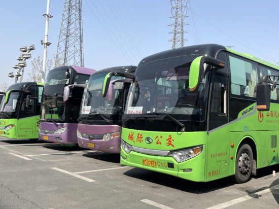 即日起<em>法定节假日</em>及周末，郑州乘客往返山西晋城可免费乘大巴车