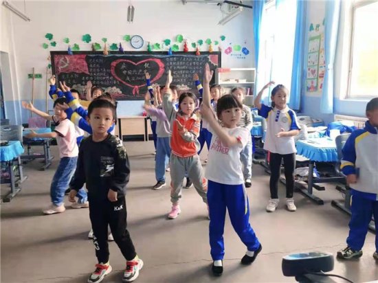 淄博志愿者谢晓莹：互联网+支教公益 为山区孩子播种舞蹈梦想