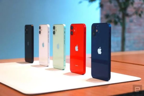 Chnbrand：2022年中国顾客手机推荐<em>排行</em>苹果登顶 华为国产第一