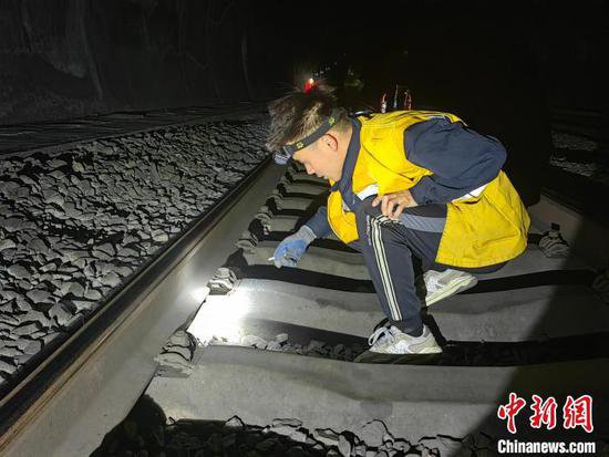 兰青铁路青海段线路集中修施工全面启动