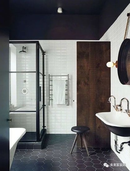 黑白双色<em>浴室装修</em>设计，越简约越完美，下次买房也要这样装！