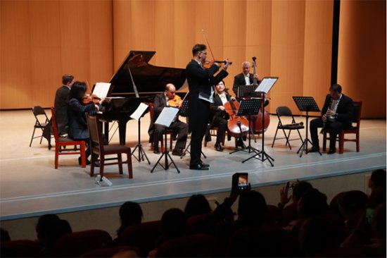 奥地利维也纳乐团文艺演出活动在广元市开演