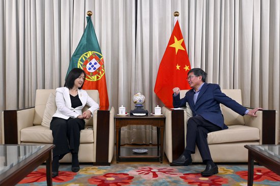 驻葡萄牙大使赵本堂会见<em>珠海</em>市委常委、宣传部长谈静一行
