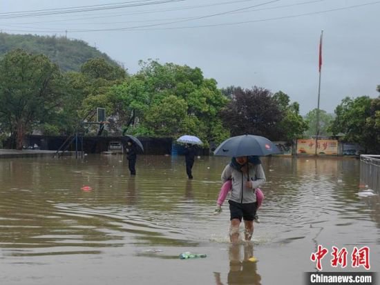 湘江干流老埠头水位超警 湖南启动洪水防御应急响应