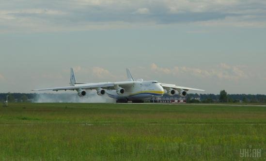 乌克兰将世界最大运输机“安-225”所有权转让中国？乌方否认