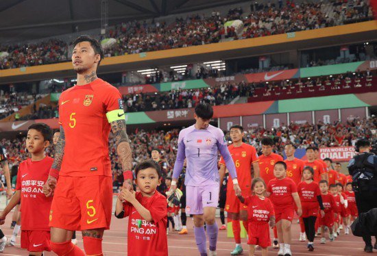 专注自身迎接亚洲杯挑战——专访中国男足主教练扬科维奇