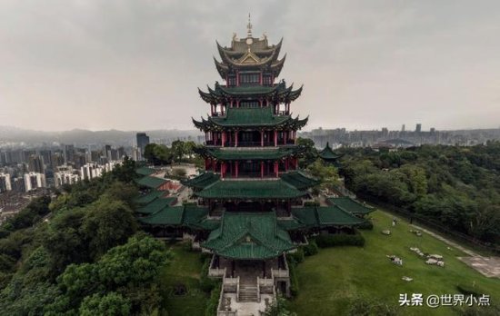 重庆城区的最高观景台，对市民<em>免费</em>开放了，在<em>上面</em>俯瞰真的不一...