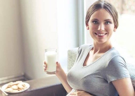 <em>孕妇喝</em>纯牛奶好还是喝酸奶好？这样选就对了，早知道早受益