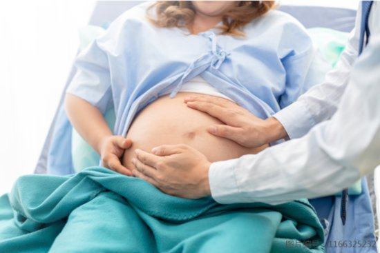 脐带绕颈7周险窒息，远东MDT团队成功抢救胎儿宫内窘迫新生儿