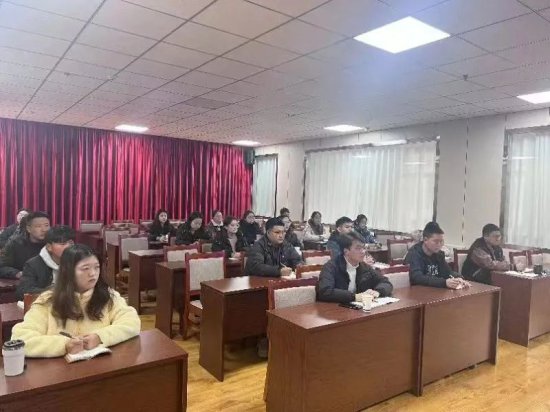 甘南州合作市司法局举办司法协理员培训班