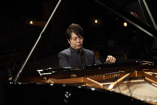 中国钢琴家郎朗：愿通过音乐更好地搭建中法文化之桥