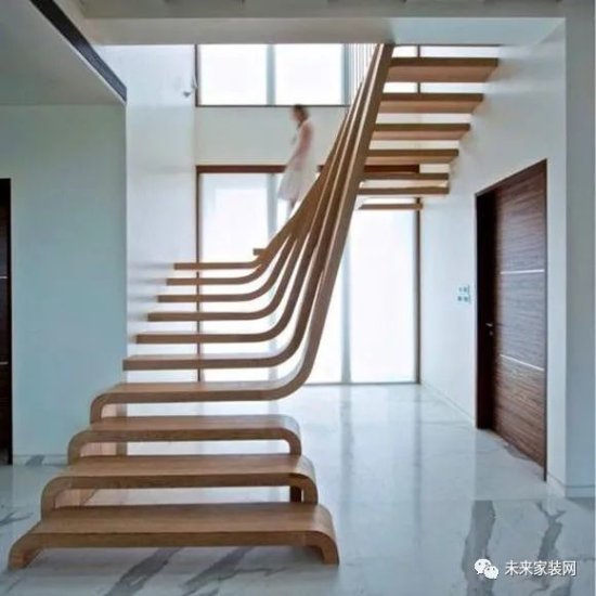 <em>复式楼梯</em>设计有哪些注意事项？<em>复式楼梯</em>装修顺序！