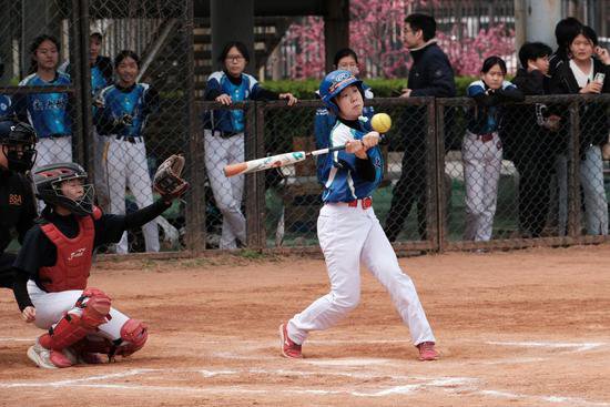 <em>中国体育彩票</em>杯 2024年北京市体育传统项目学校垒球比赛举行