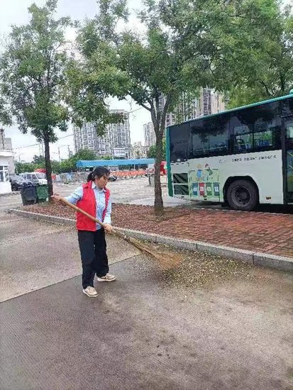 防范强台风“杜苏芮” 六安公交多措并举保安全