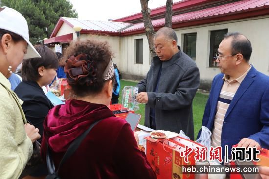 保定小院·北京高校央企专场推介会在房山区举办