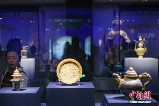 布达拉宫特展在扬州中国大运河博物馆举办