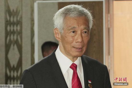 <em>新加坡</em>总理李显龙发表新春献词：祝龙年吉祥，阖家安康