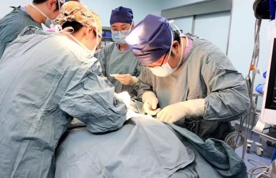 上海<em>儿童</em>医学中心成功救治一例特重度烧伤<em>婴儿</em>